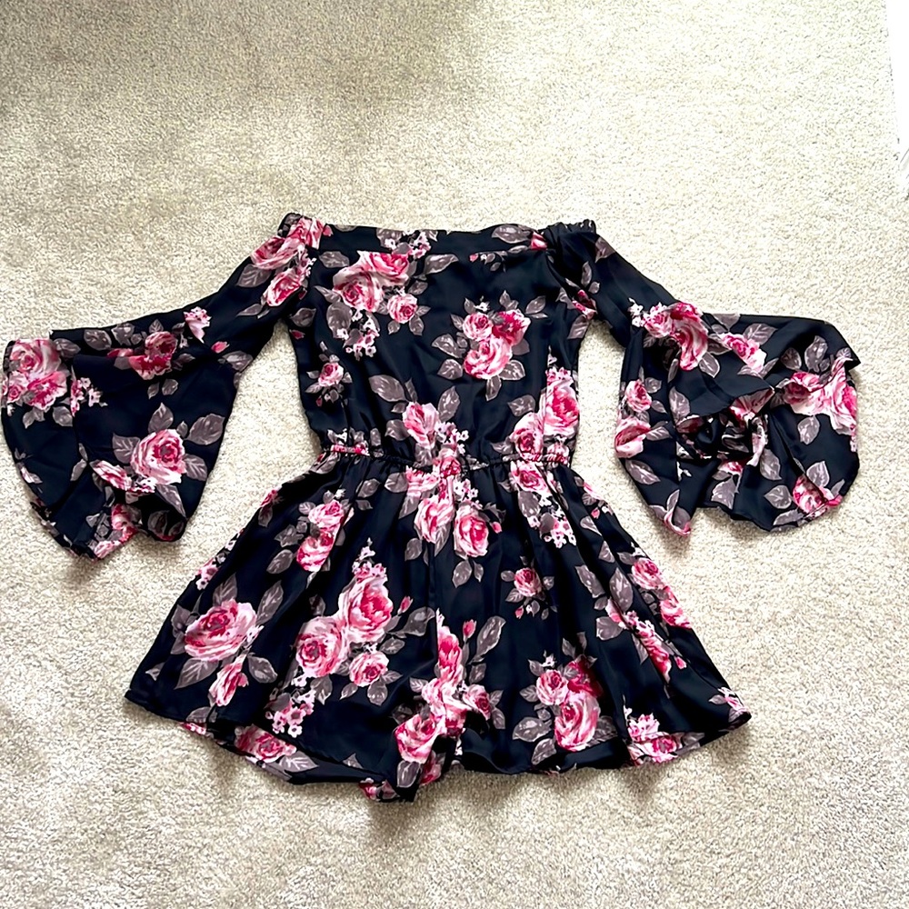 Off the shoulder long sleeve floral romper